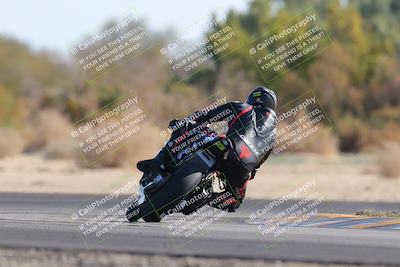 media/Dec-18-2022-SoCal Trackdays (Sun) [[8099a50955]]/Turn 7 Backside (1125am)/